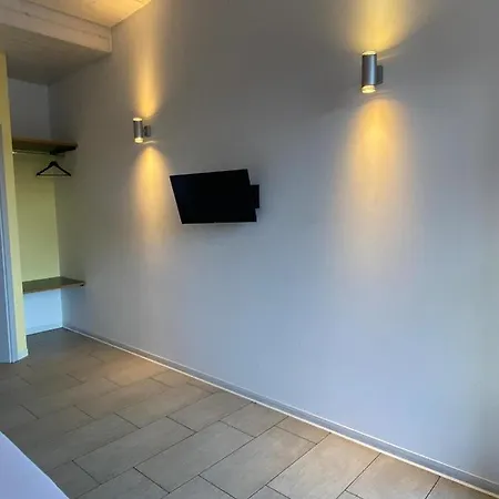 Sport Arena Motel 3*